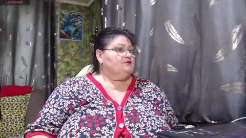 Snapshot of goddess57 chatting on January 19, 2026, 7:45 am Goddess online show from January 19, 2026, 7:45 am