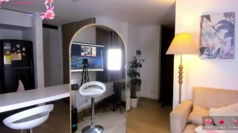 Snapshot of goddess8love chatting on June 17, 2026, 4:48 am goddess8love online show from June 17, 2026, 4:48 am