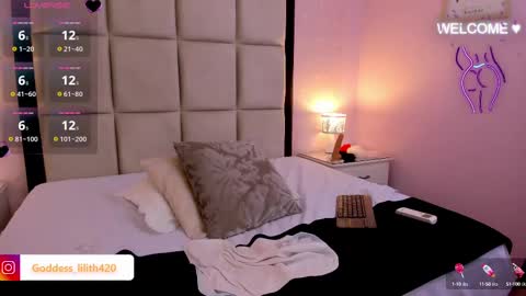 Snapshot of goddess__lilith_ chatting on December 23, 2024, 9:49 am Lilith online show from December 23, 2024, 9:49 am