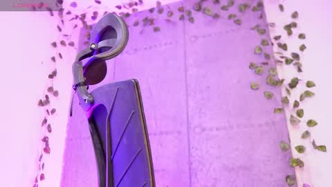 goddess_allison online show from December 16, 2025, 10:26 pm