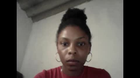 Snapshot of goddess_brenda chatting on March 18, 2026, 9:18 pm BRENDA Hello love help me please Independent model online show from March 18, 2026, 9:18 pm