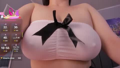 Snapshot of goddess_kianna chatting on November 18, 2025, 10:03 pm Goddess Kianna online show from November 18, 2025, 10:03 pm