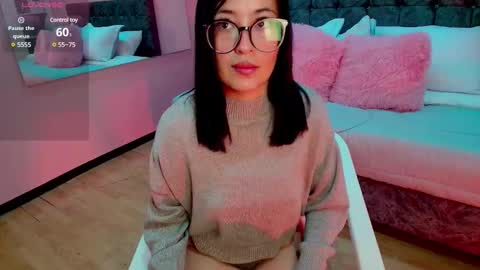 Snapshot of goddess_martina chatting on March 12, 2025, 2:12 pm M A R T I N A  online show from March 12, 2025, 2:12 pm