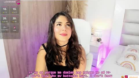 Snapshot of goddess_mia2 chatting on October 27, 2025, 2:59 am Mia online show from October 27, 2025, 2:59 am