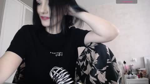 Snapshot of goddess_perfect_legs chatting on December 15, 2025, 11:58 am Oksana online show from December 15, 2025, 11:58 am