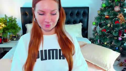 Snapshot of goddess_squirt_ chatting on January 15, 2026, 7:35 am Katrin online show from January 15, 2026, 7:35 am
