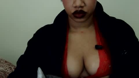 Snapshot of goddessdaisysky chatting on December 21, 2025, 5:03 am Goddess Daisy Sky online show from December 21, 2025, 5:03 am