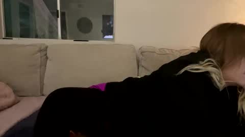 Snapshot of goddessmayvn chatting on December 20, 2025, 2:29 am GoddessMayvn online show from December 20, 2025, 2:29 am