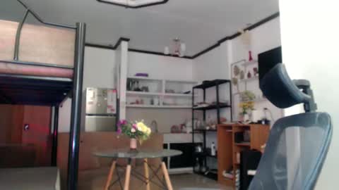 Snapshot of goddessofbigcock chatting on February 24, 2025, 2:19 am Eva online show from February 24, 2025, 2:19 am