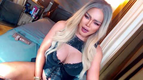 Snapshot of goddesss_hera chatting on September 10, 2025, 5:18 am Miss Anna online show from September 10, 2025, 5:18 am