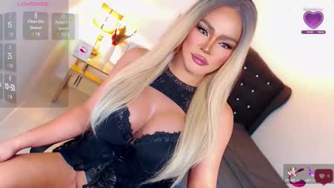 Snapshot of goddesss_hera chatting on October 6, 2025, 12:46 pm Miss Anna online show from October 6, 2025, 12:46 pm