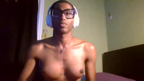 goddexx_kii online show from May 15, 2026, 10:55 am