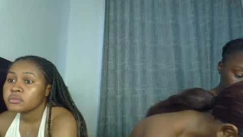 godess_lunah online show from June 15, 2026, 10:50 am