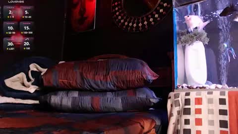 Snapshot of godly_huan chatting on November 16, 2025, 11:05 am HUAN online show from November 16, 2025, 11:05 am