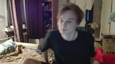 Snapshot of gofymcmouse chatting on October 26, 2025, 10:15 pm Daniel online show from October 26, 2025, 10:15 pm