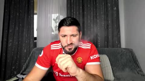 gold_alpha_boy online show from November 22, 2025, 1:21 pm