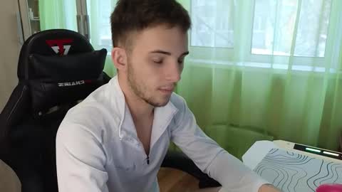 Snapshot of golden_boyyy21 chatting on January 10, 2026, 10:28 am Golden boyyy21 online show from January 10, 2026, 10:28 am