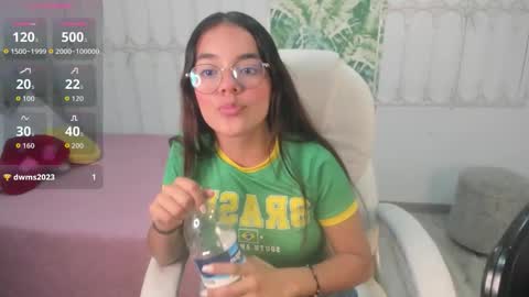 golden_muse online show from March 2, 2026, 12:34 pm