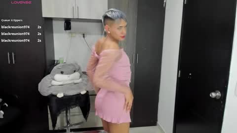 Snapshot of goldenangels1 chatting on January 31, 2026, 7:23 pm goldenangels1 online show from January 31, 2026, 7:23 pm