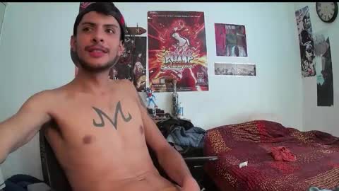 Snapshot of goldenflako chatting on March 4, 2025, 10:38 pm goldenflako online show from March 4, 2025, 10:38 pm