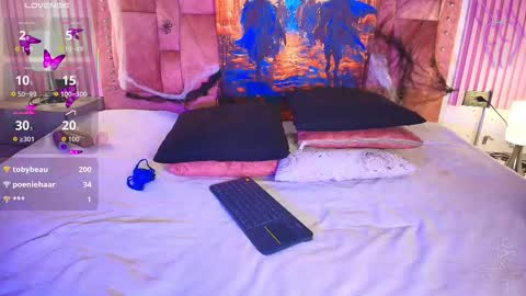 Snapshot of goldilockss15 chatting on October 29, 2025, 4:48 am goldilockss15 online show from October 29, 2025, 4:48 am