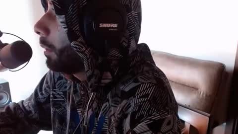 Snapshot of goldmanfly chatting on January 1, 2025, 10:03 pm goldmanfly online show from January 1, 2025, 10:03 pm