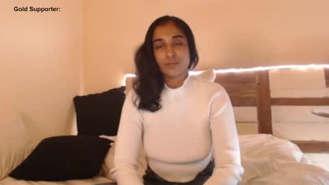 Snapshot of goldpirl chatting on April 10, 2026, 3:39 pm Aasha y David GoldPirl. online show from April 10, 2026, 3:39 pm