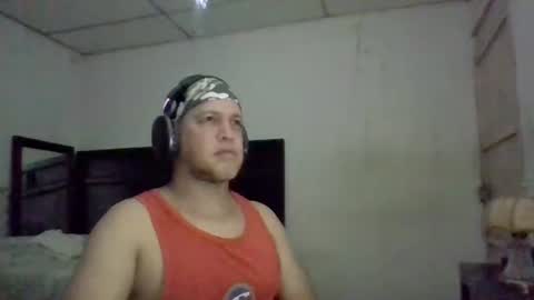 Snapshot of golons17 chatting on January 13, 2026, 4:18 am golons17 online show from January 13, 2026, 4:18 am