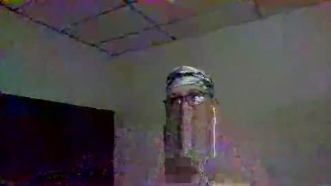 golons17 online show from April 30, 2026, 7:47 am