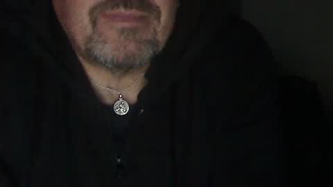 Gomez Addams online show from November 7, 2025, 5:13 pm