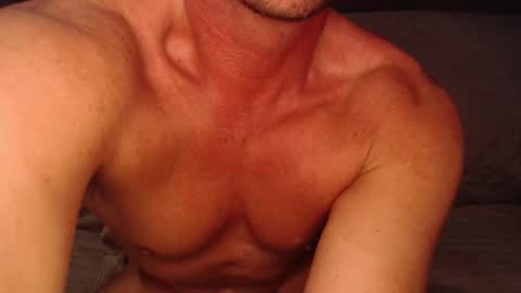 Snapshot of gomojo191 chatting on January 10, 2026, 7:10 am Gomojo19 online show from January 10, 2026, 7:10 am