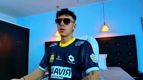 good_sheep online show from February 8, 2025, 4:36 am