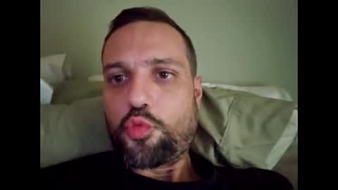 Snapshot of goodfella212 chatting on December 24, 2024, 2:54 pm goodfella212 online show from December 24, 2024, 2:54 pm