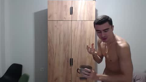 goodgg229975 online show from October 27, 2025, 2:43 pm