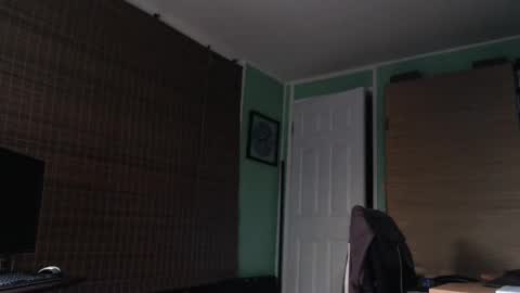 Snapshot of goodpix chatting on January 11, 2025, 5:10 am Kriss online show from January 11, 2025, 5:10 am