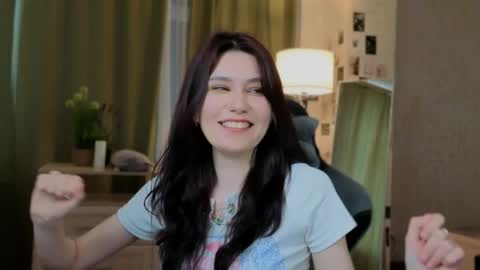 Snapshot of goofysteel chatting on May 13, 2026, 1:19 pm Sarra online show from May 13, 2026, 1:19 pm