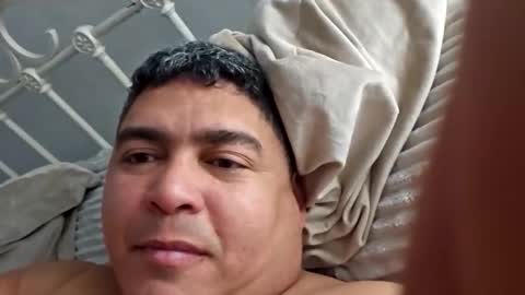 Snapshot of gordito_xx chatting on March 5, 2026, 10:39 pm gordito_xx online show from March 5, 2026, 10:39 pm