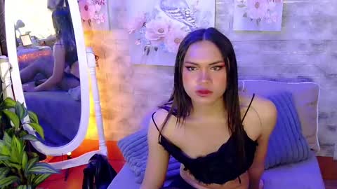Snapshot of gorgeous_anora chatting on March 5, 2025, 6:54 am Anora online show from March 5, 2025, 6:54 am