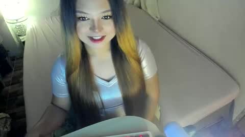 Snapshot of gorgeousamandarose chatting on January 5, 2026, 5:27 pm Amanda rose online show from January 5, 2026, 5:27 pm