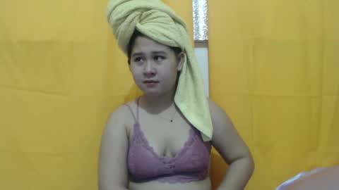 gorgeousasianmyra online show from March 2, 2025, 9:22 pm