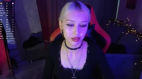 Violeta online show from December 19, 2025, 12:12 pm