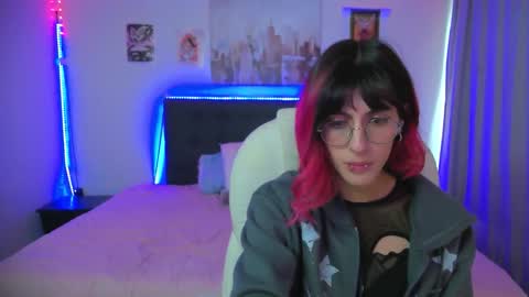 goth_minerva online show from January 12, 2026, 1:38 pm