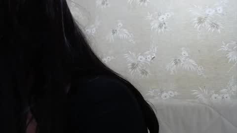 Snapshot of goth_pumpkin chatting on December 3, 2024, 11:24 pm Amy online show from December 3, 2024, 11:24 pm