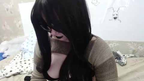 Snapshot of goth_pumpkin chatting on January 18, 2025, 10:28 pm Amy online show from January 18, 2025, 10:28 pm
