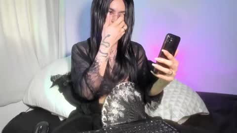 Snapshot of goth_ru chatting on March 4, 2025, 7:43 pm Russ online show from March 4, 2025, 7:43 pm