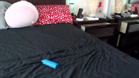 Snapshot of gothbaby305 chatting on March 5, 2025, 4:57 pm gothbaby305 online show from March 5, 2025, 4:57 pm