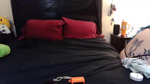 Snapshot of gothbaby305 chatting on October 27, 2025, 5:44 am gothbaby305 online show from October 27, 2025, 5:44 am