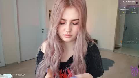 Snapshot of gothkittys chatting on February 13, 2026, 10:00 am traumfrau Kira angel face devil eyes I SELL A LOT VIDEO IN GALLERY online show from February 13, 2026, 10:00 am