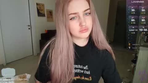 Snapshot of gothkittys chatting on February 14, 2026, 4:15 pm traumfrau Kira angel face devil eyes I SELL A LOT VIDEO IN GALLERY online show from February 14, 2026, 4:15 pm