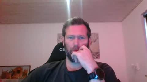 gottalop online show from November 5, 2025, 10:37 am